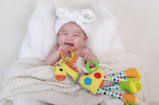 西双版纳1岁宝宝流鼻涕打喷嚏 西双版纳1岁宝宝流鼻涕打喷嚏