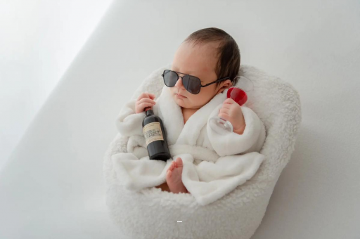 西双版纳宝宝拉白色粘液